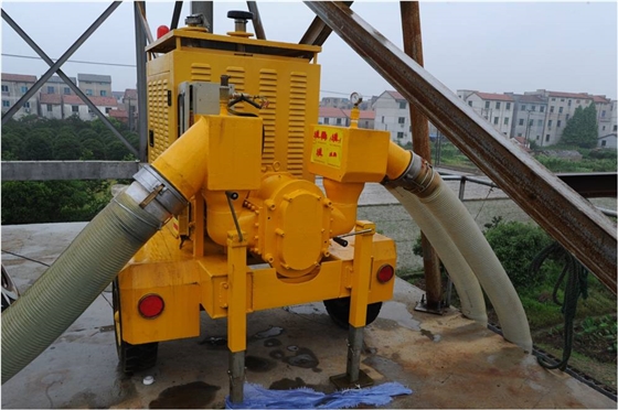 柴油機移動泵站.jpg 柴油機移動泵站.jpg