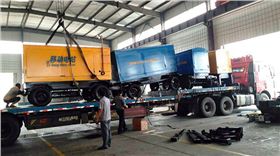 青島羅德移動(dòng)泵車(chē)工廠備貨 青島羅德移動(dòng)泵車(chē)工廠備貨