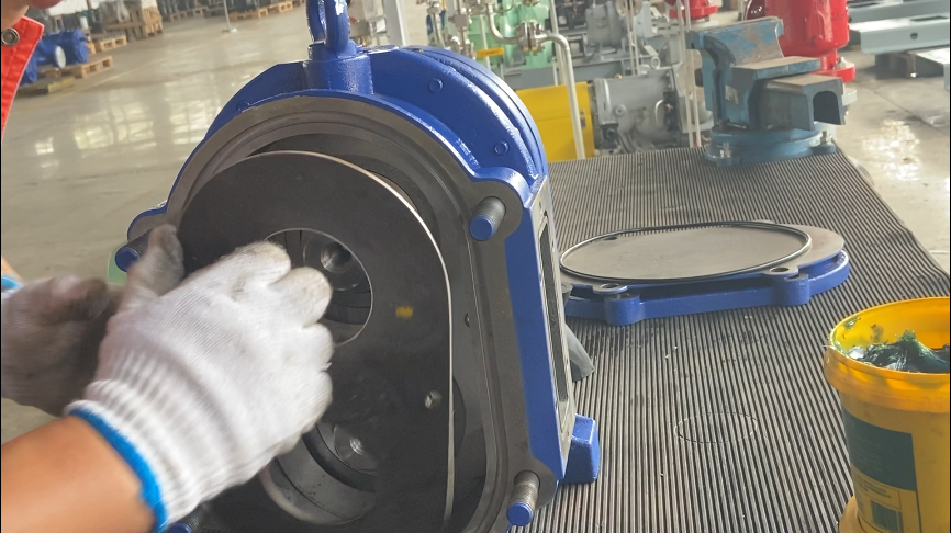 取出襯板 取出襯板